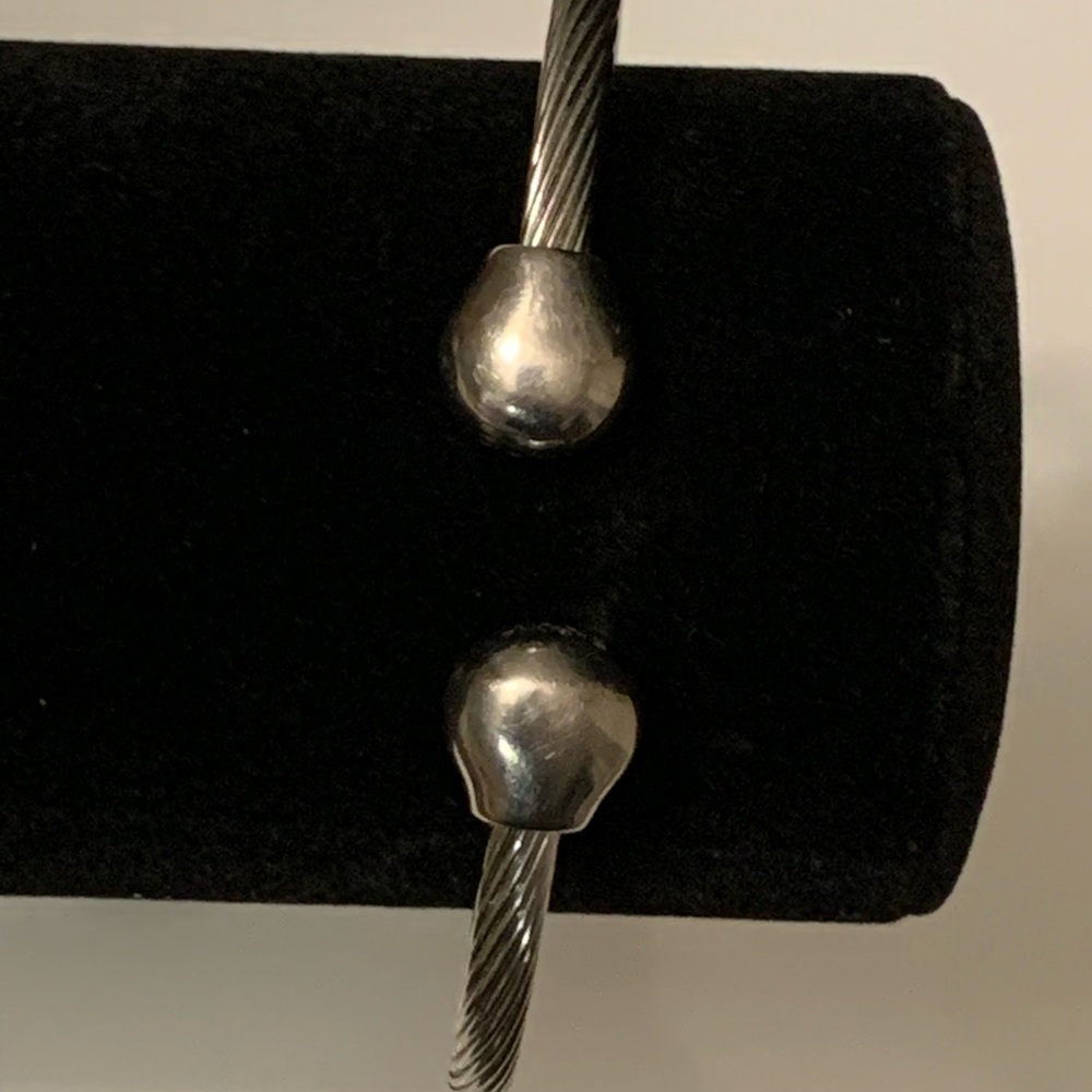 Sabona Wire Magnetic Bracelet